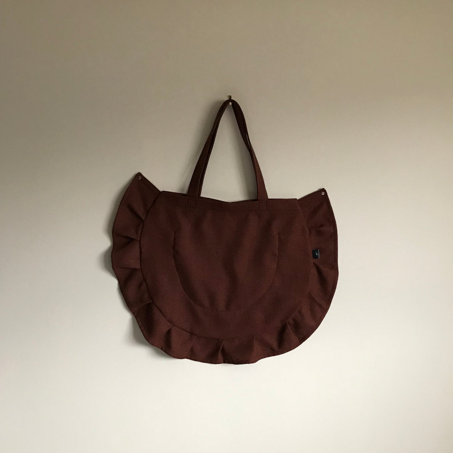 brown ruffle tote bag